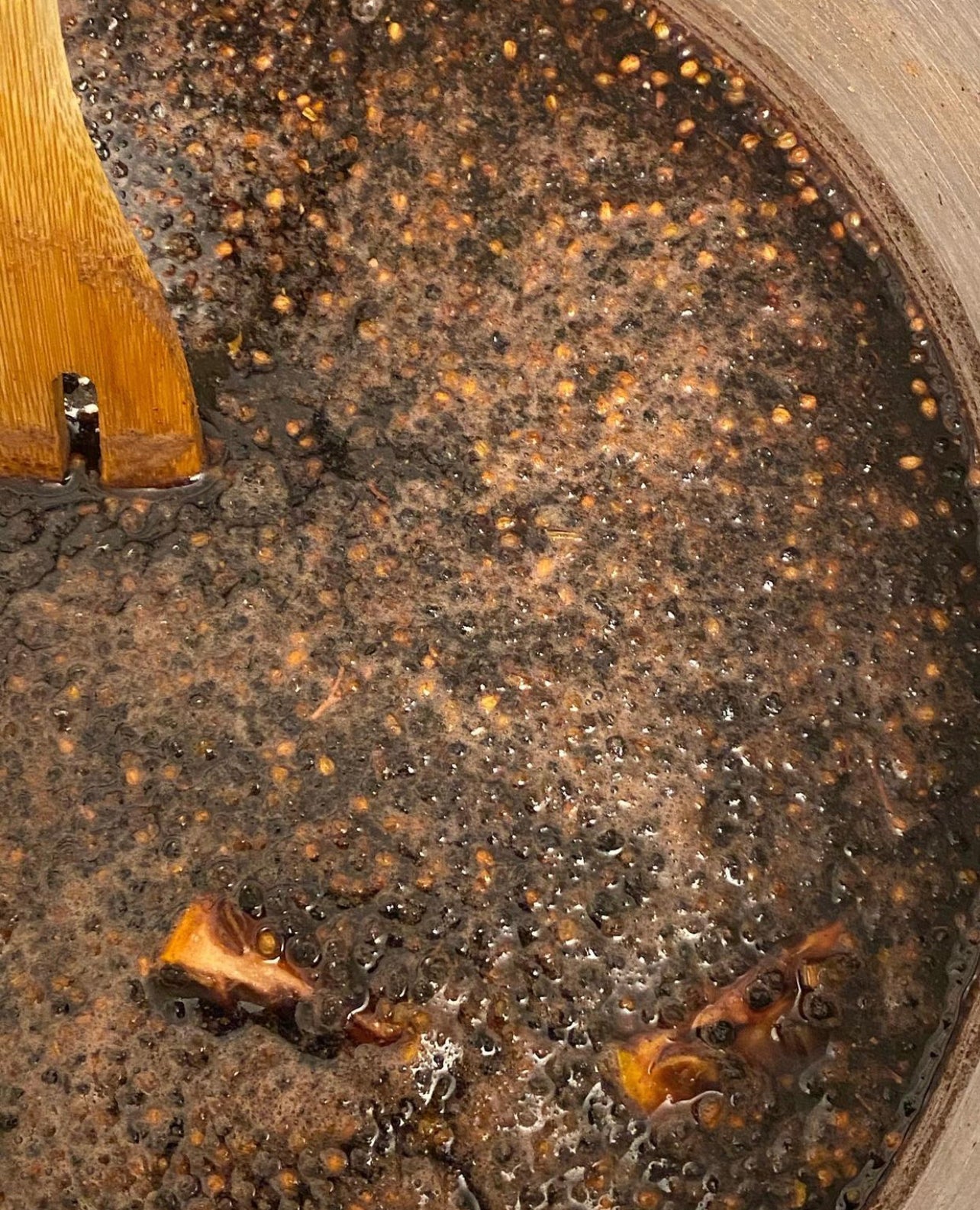 Organic Elderberry Syrup * w/ Fresh Mandarins, Organic Cinnamon & Organic Raw Local Honey