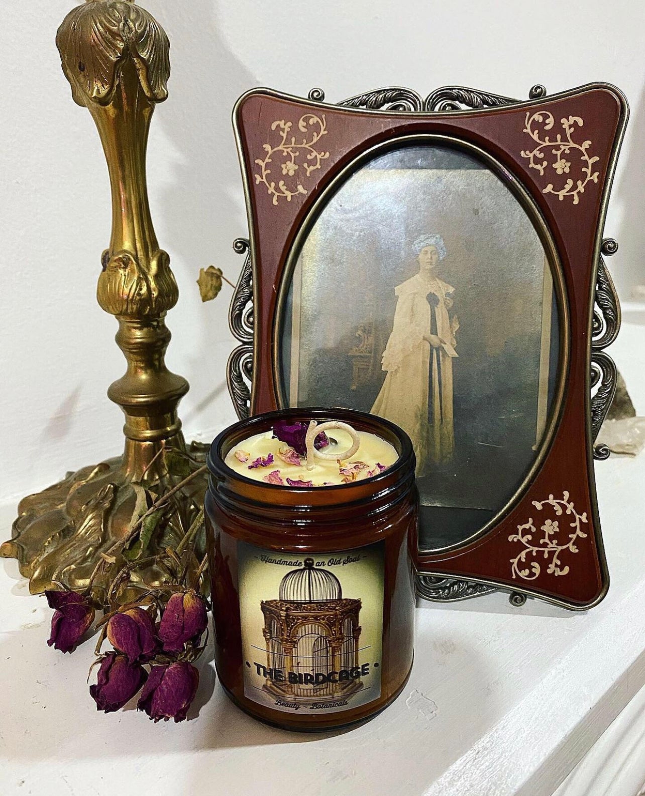 Victorian Rose & Rose Quartz Organic Beeswax Candle ~ Handmade Poured ~ Essential Oils ~ Healing properties