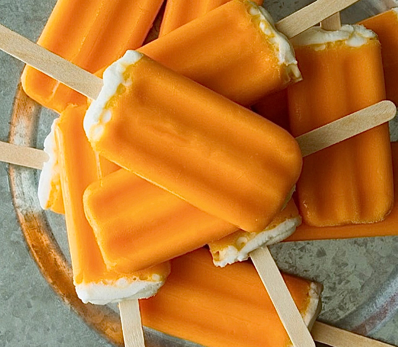 Creamsicle Candle ~ Orange & Vanilla ~ Essential Oil Handmade Candle ~ Soy Free* No Perfumes ~Handmade by an Old Soul~*