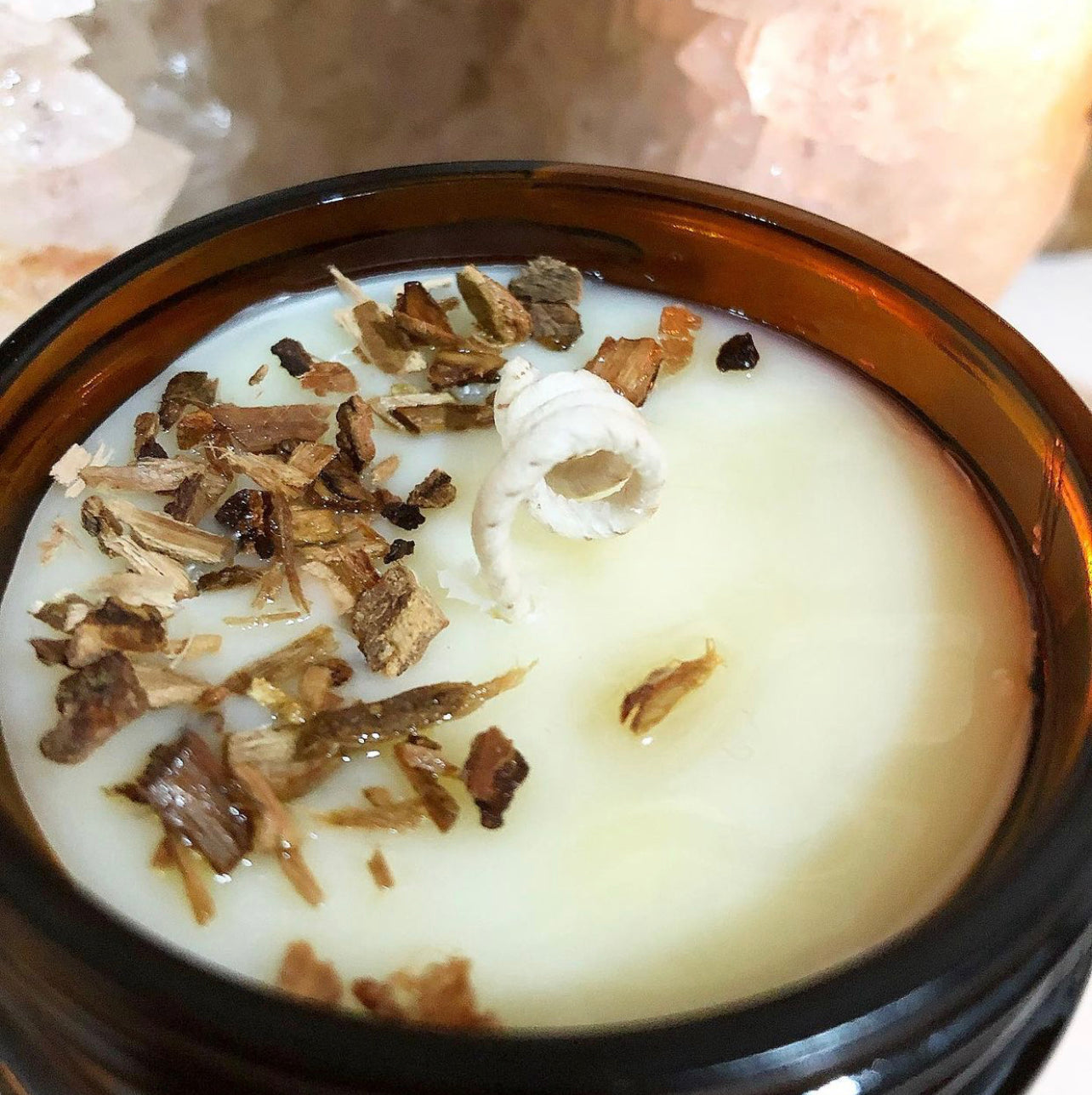 Palo Santo ~ The Holy Tree ~ Purifying Candle ~ All Natural ~ Hand poured candle ~ Soy Free ~ Chemical Free