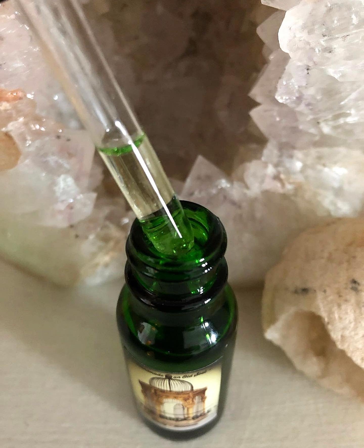 Earthdrops ~ FACE SERUM & ingestible supplement, Dewy GLOW*, premium quality Essential Oil drops ~ all natural ~ from earth ~ pure*