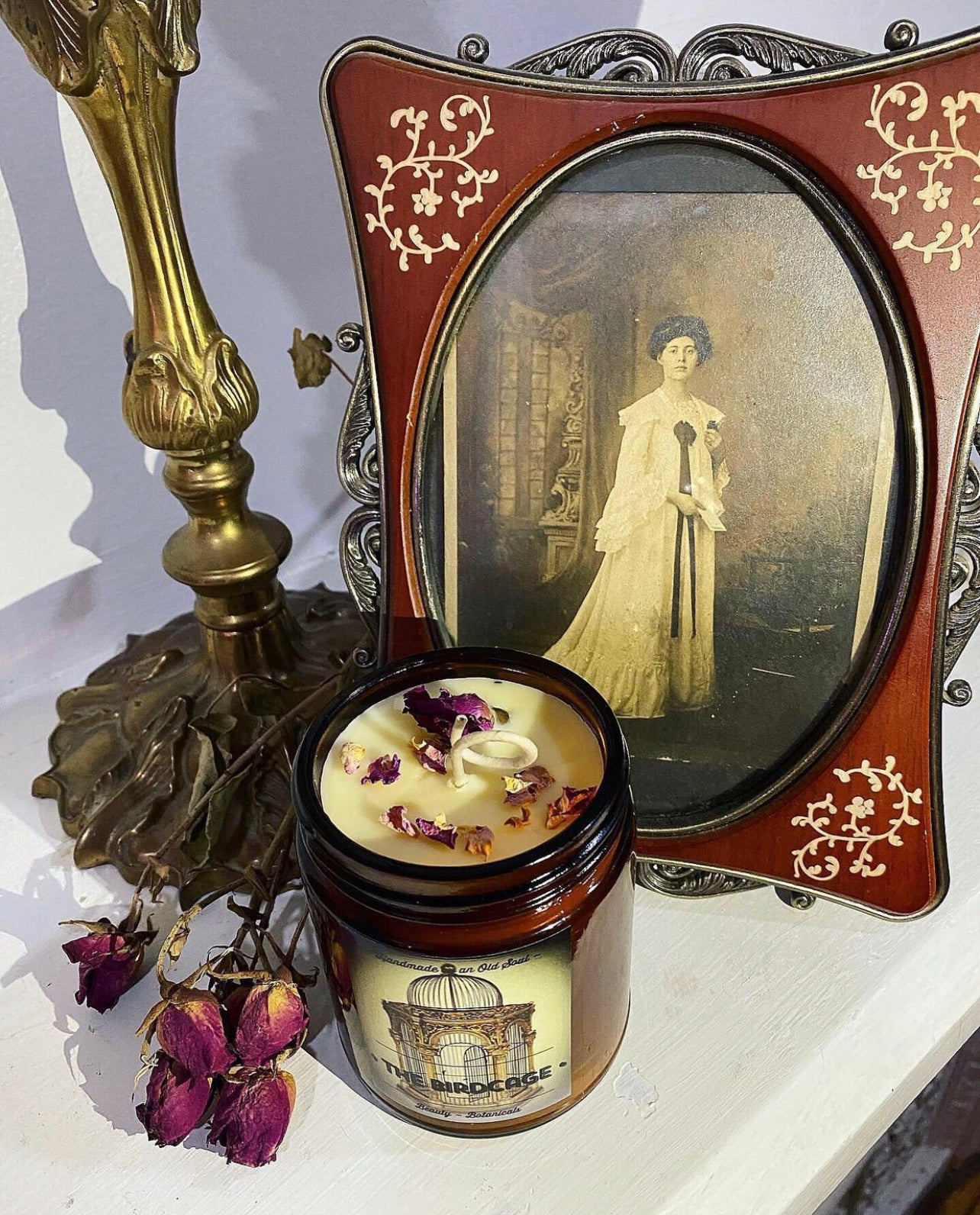 Victorian Rose & Rose Quartz Organic Beeswax Candle ~ Handmade Poured ~ Essential Oils ~ Healing properties