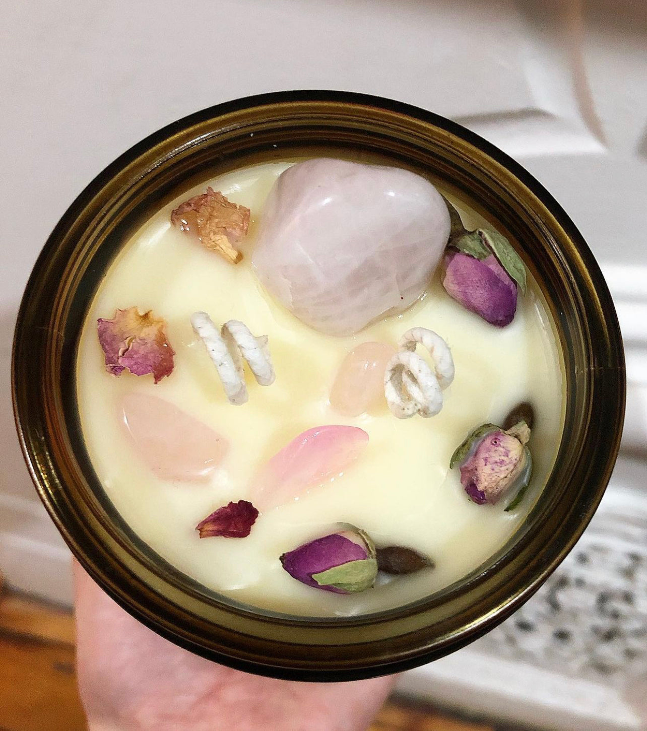 Victorian Rose & Rose Quartz Organic Beeswax Candle ~ Handmade Poured ~ Essential Oils ~ Healing properties