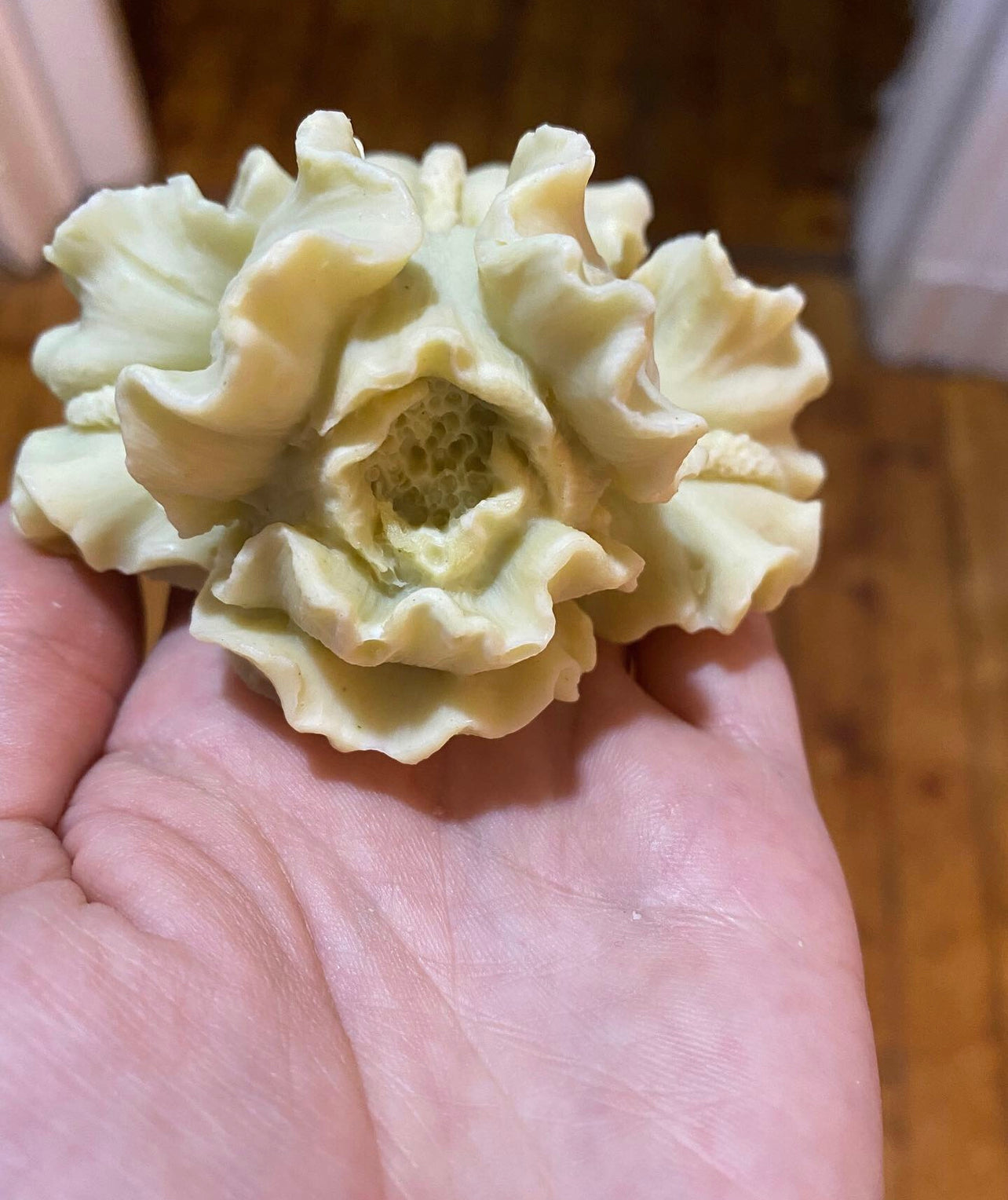 Iris Natural Soap ~ Chamomile & Lavender Essential Oil ~ Vegan ~ All Natural ~ Palm Oil Free*