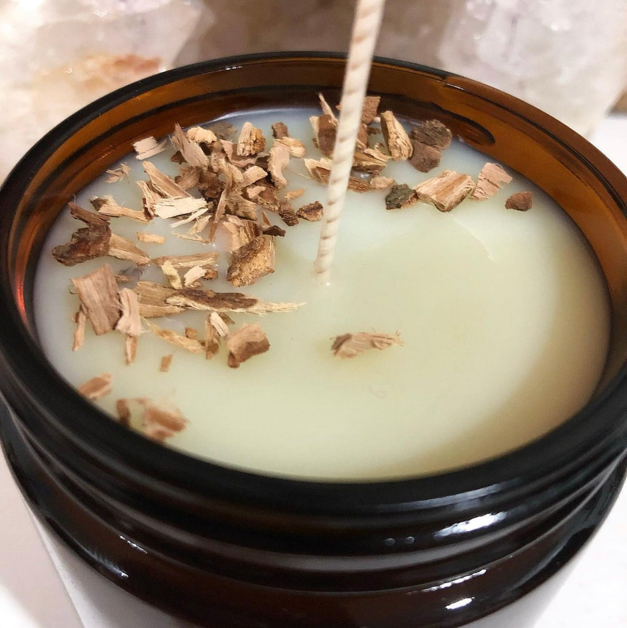 Palo Santo ~ The Holy Tree ~ Purifying Candle ~ All Natural ~ Hand poured candle ~ Soy Free ~ Chemical Free