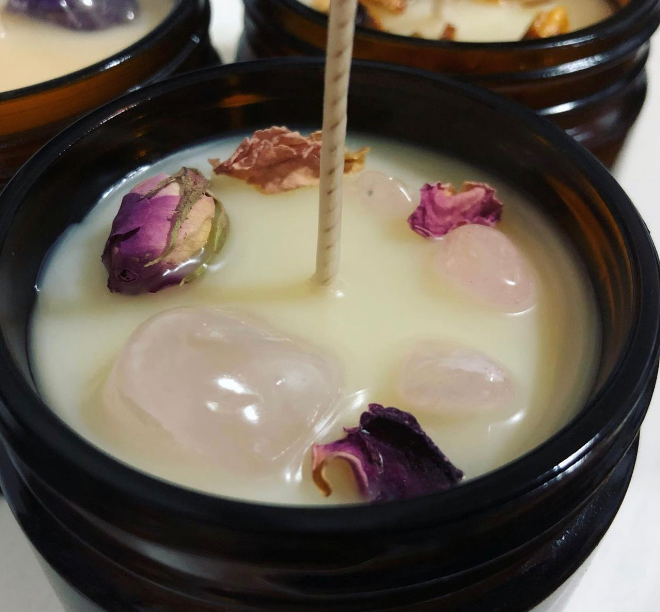 Victorian Rose & Rose Quartz Organic Beeswax Candle ~ Handmade Poured ~ Essential Oils ~ Healing properties