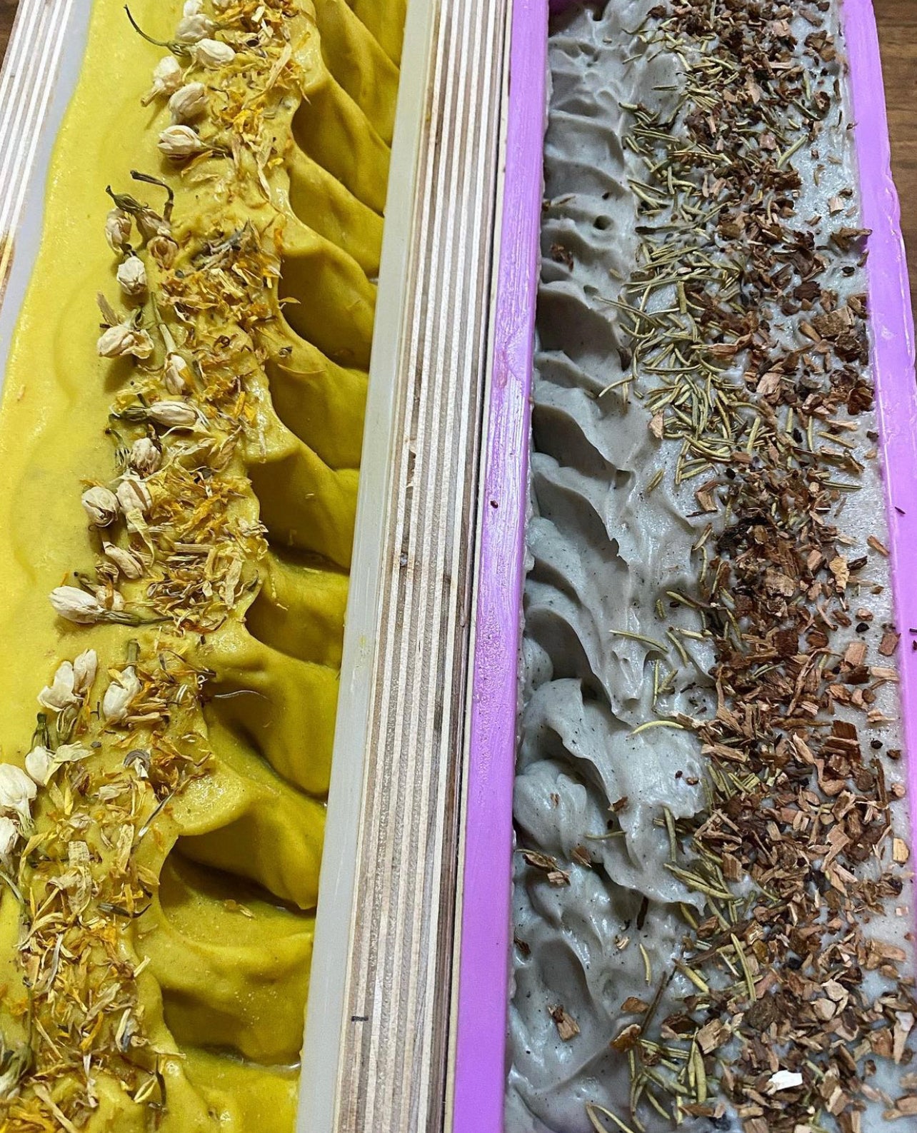 Clary Sage & Ripe Orange Handmade Soap ~ Pure Therapeutic Grade Essential Oils with Moroccan Rhassoul Clay w/ Safflower powder