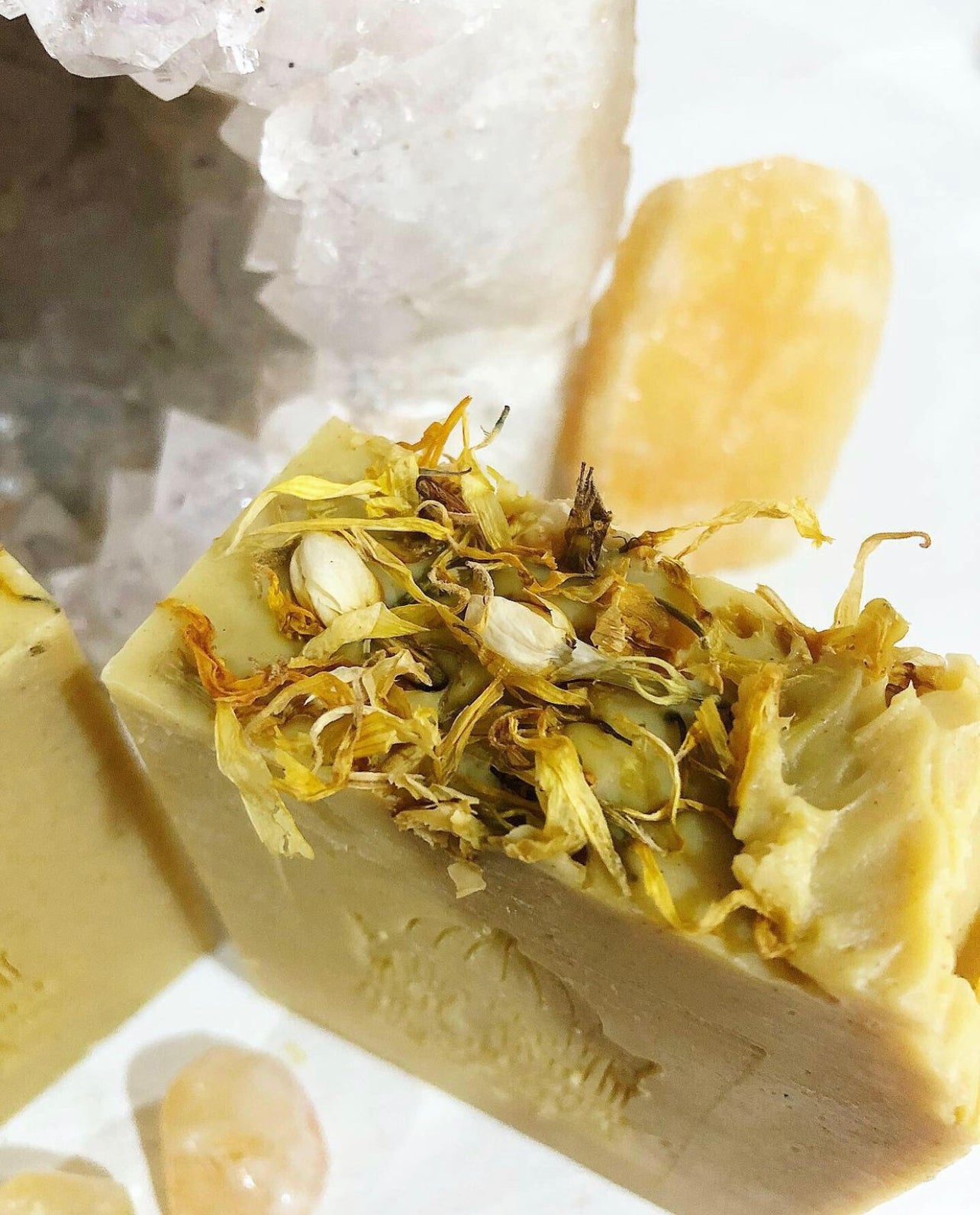 Clary Sage & Ripe Orange Handmade Soap ~ Pure Therapeutic Grade Essential Oils with Moroccan Rhassoul Clay w/ Safflower powder