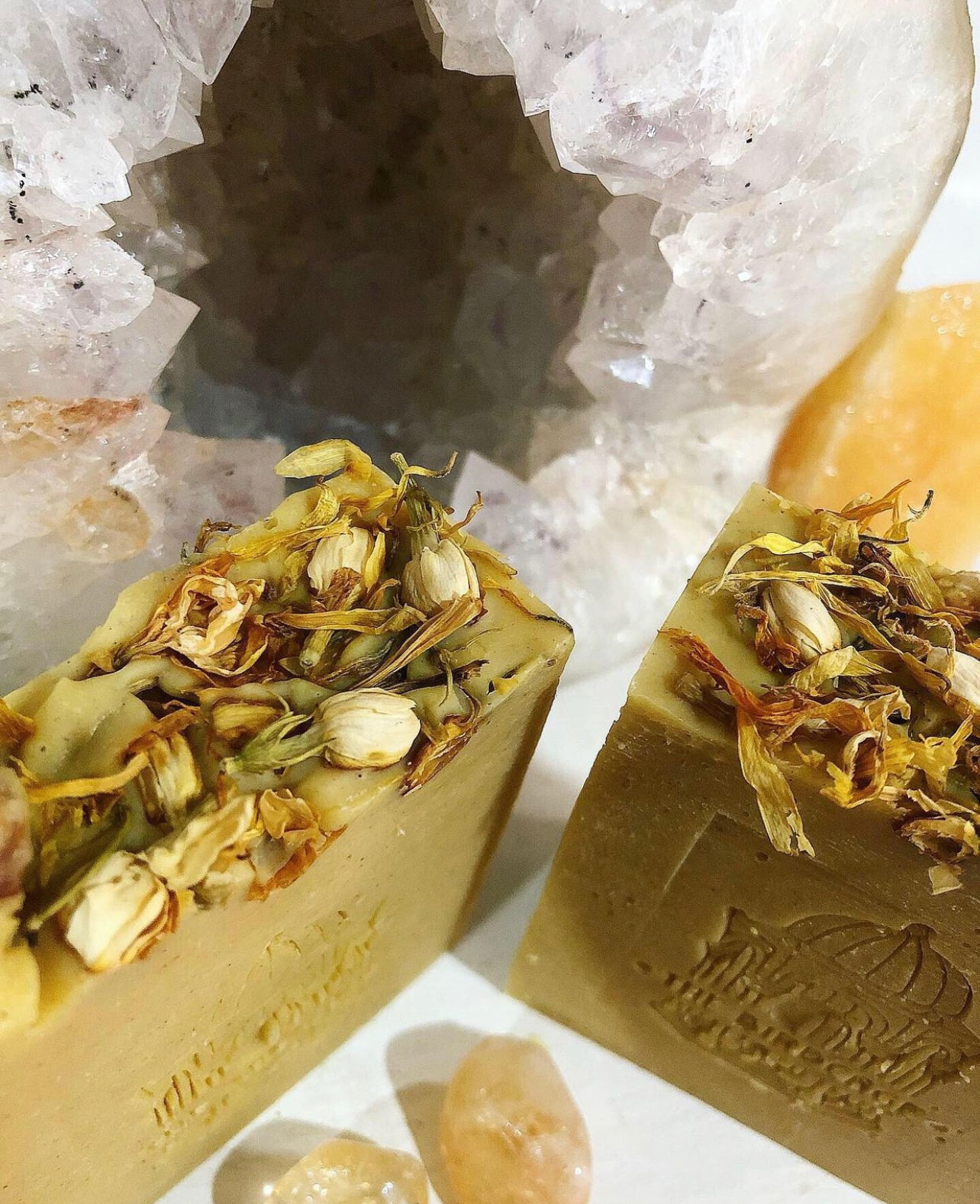Clary Sage & Ripe Orange Handmade Soap ~ Pure Therapeutic Grade Essential Oils with Moroccan Rhassoul Clay w/ Safflower powder