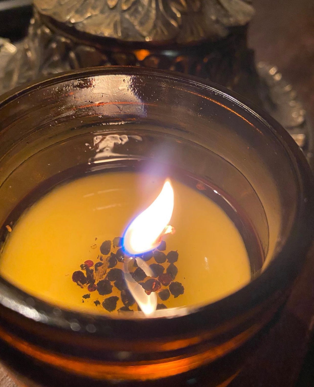 Thieves Oil Candle Made with beeswax and essential oils.